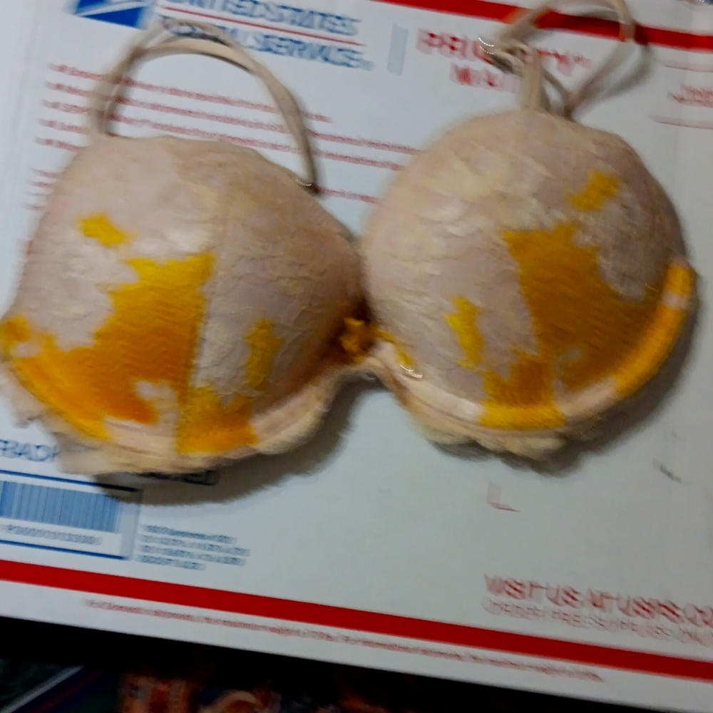 Victoria secret bra